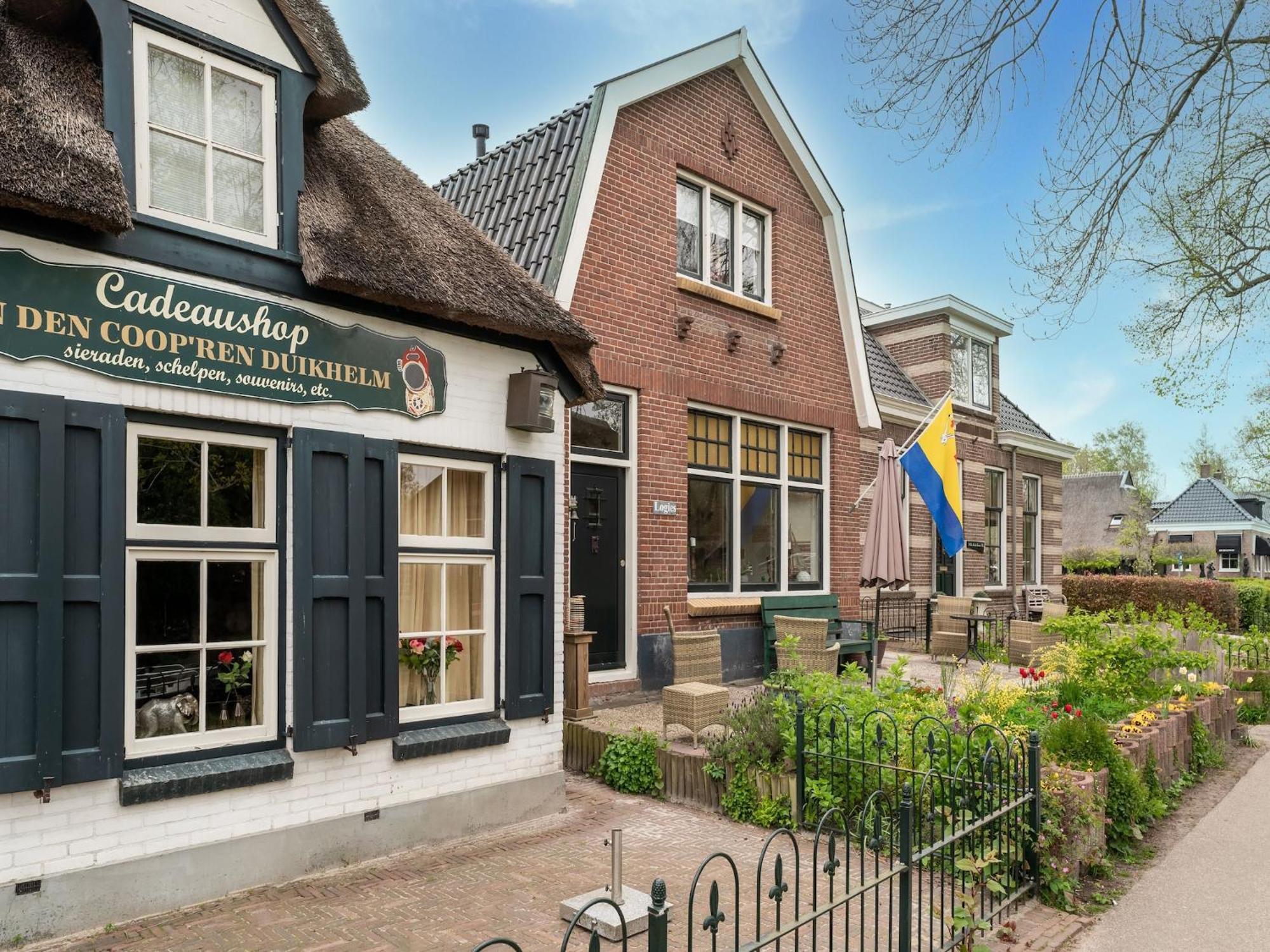 Lodge In Giethoorn With Breakfast Esterno foto