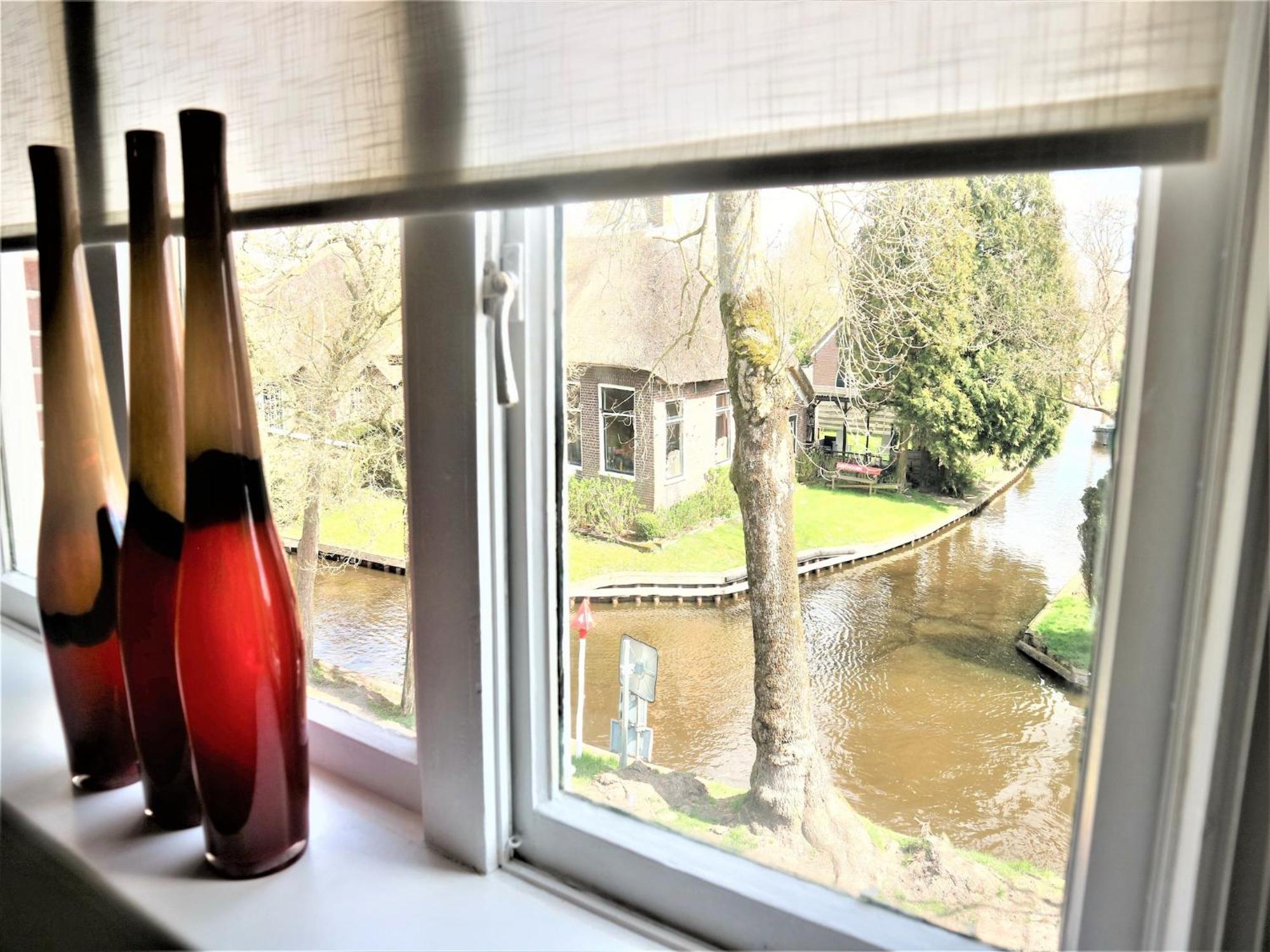 Lodge In Giethoorn With Breakfast Esterno foto